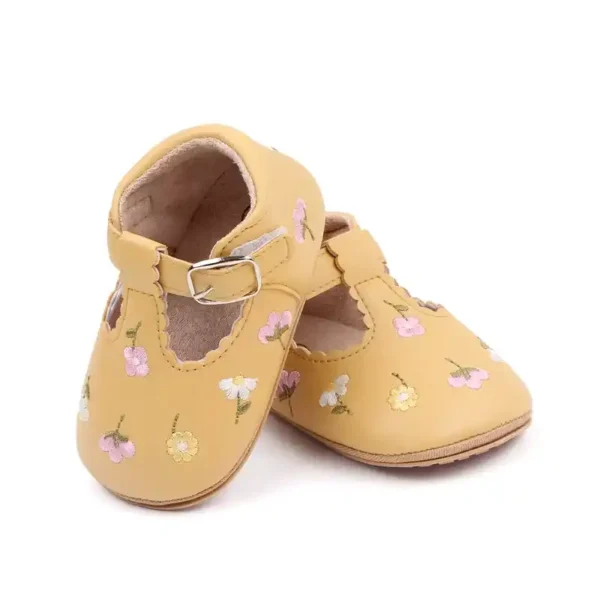 Baby shoes