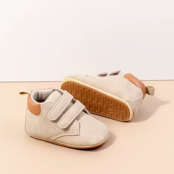 Boy shoes