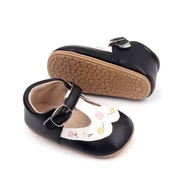 Baby shoes